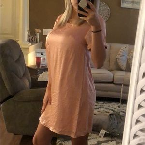 NEVER WORN Satin Francesca’s t shirt dress